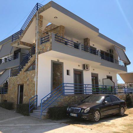 Guesthouse Jasmine Ксаміл Екстер'єр фото