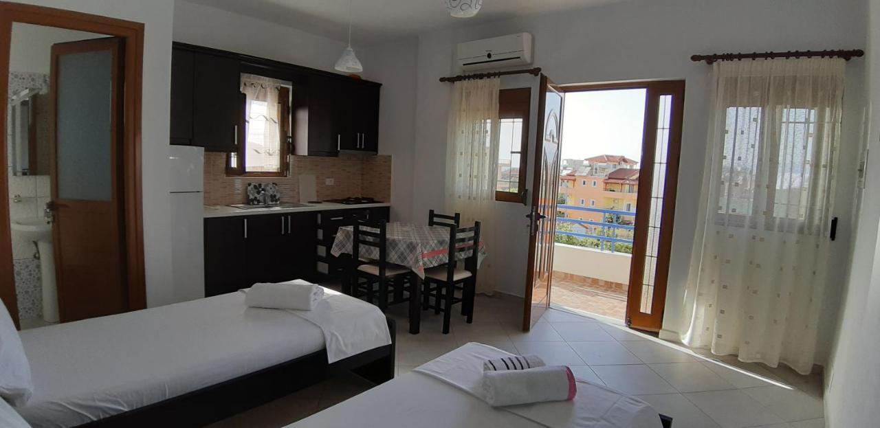 Guesthouse Jasmine Ксаміл Екстер'єр фото