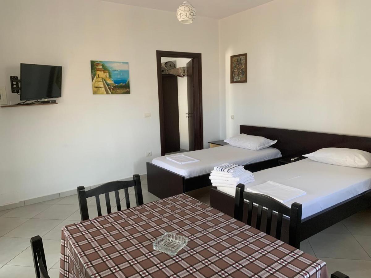 Guesthouse Jasmine Ксаміл Екстер'єр фото