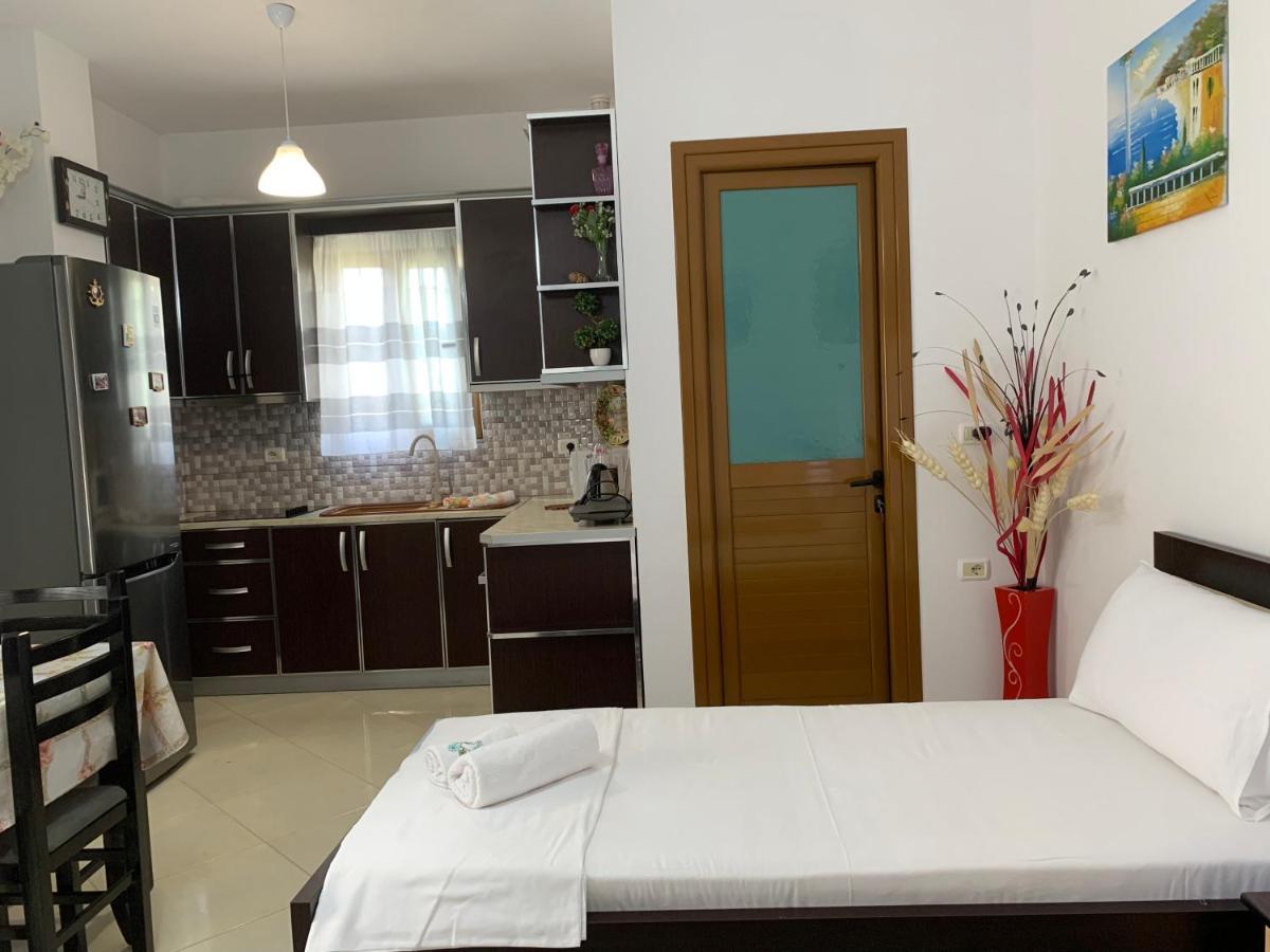 Guesthouse Jasmine Ксаміл Екстер'єр фото