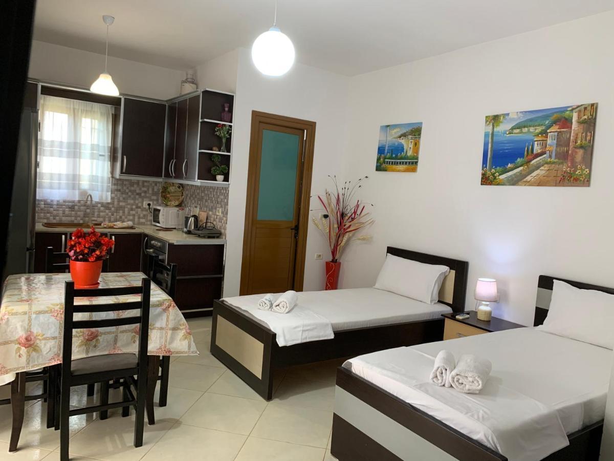 Guesthouse Jasmine Ксаміл Екстер'єр фото