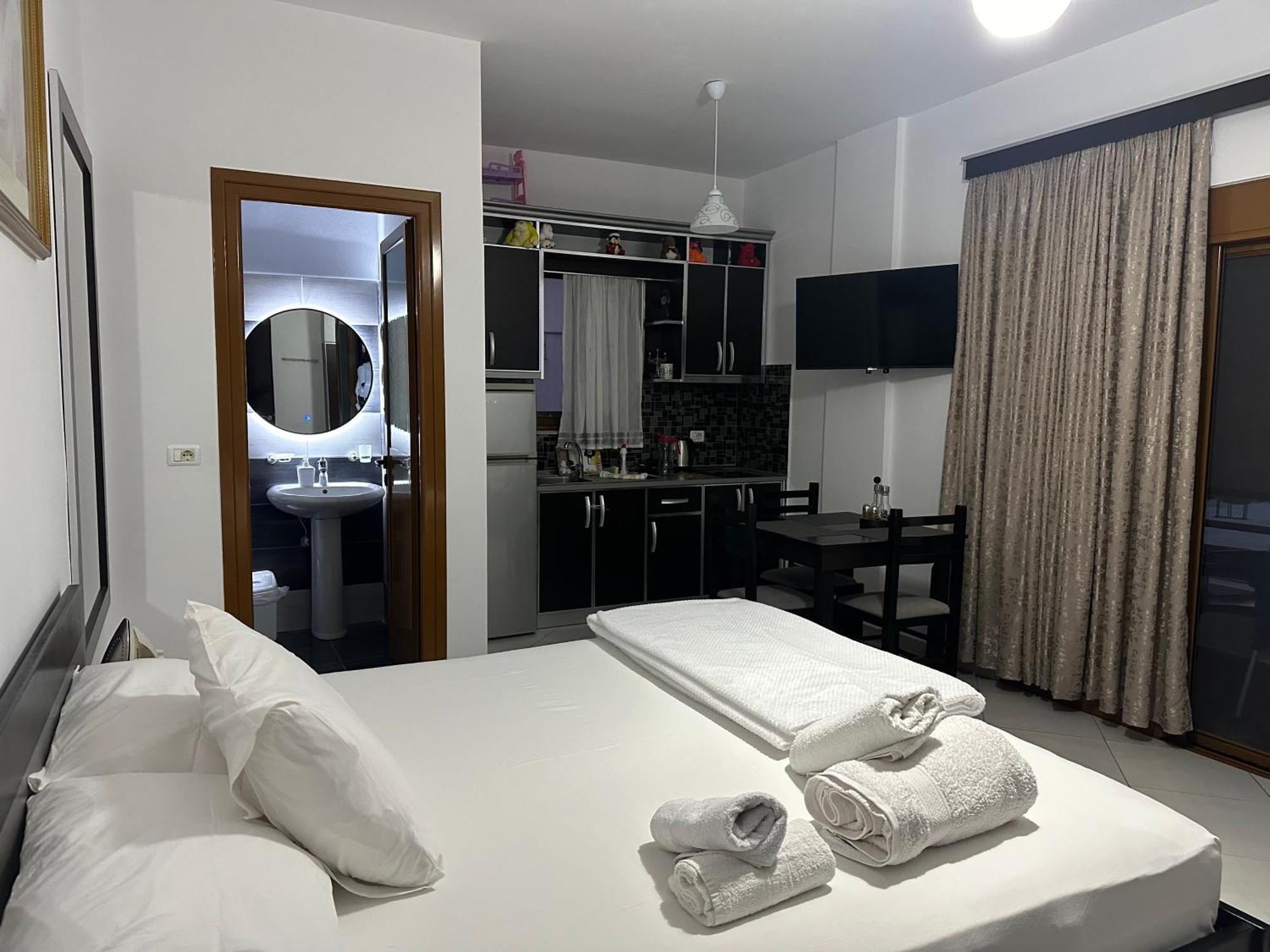 Guesthouse Jasmine Ксаміл Екстер'єр фото